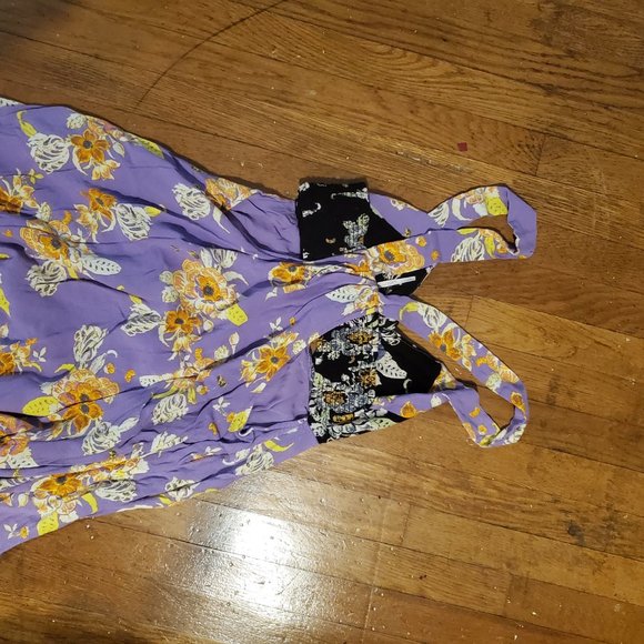 Free People - Picture 2 of 2